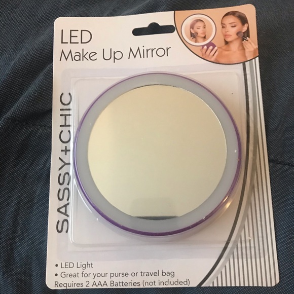 LED make up mirror - Picture 1 of 1
